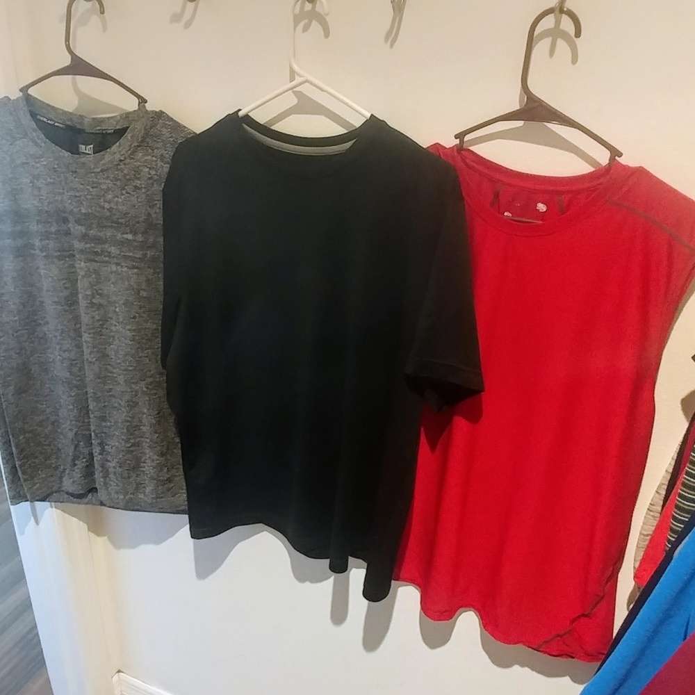 3 Mens XL Dri-Fit tops